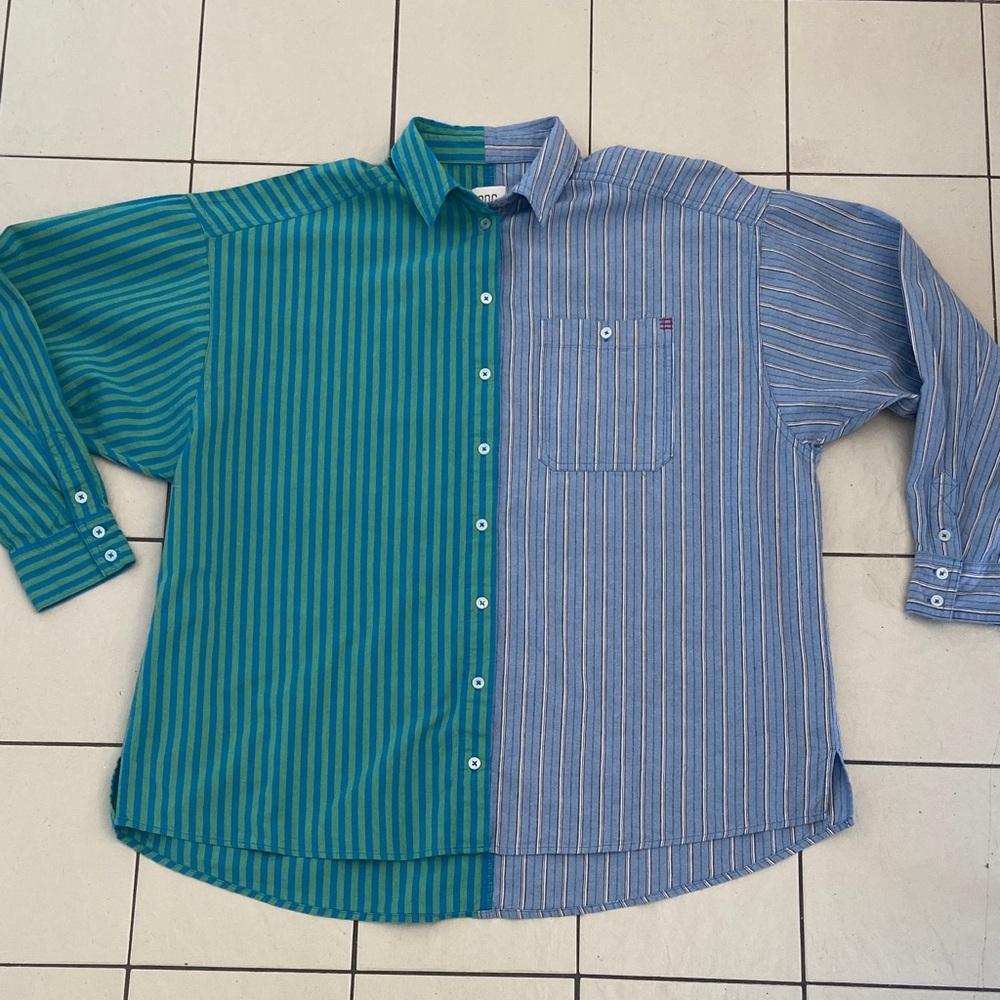 BDG Men’s Medium/Unisex oversized Striped Teal and Blue Cotton Dress Shirt